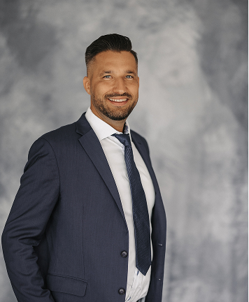 Antje Schwarz Stellvertretende Abteilungsleiterin Office Management