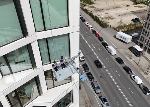 Mit über 30 Jahren Erfahrung und modernster Ausstattung erledigen wir Ihren Auftrag in kürzester Zeit.