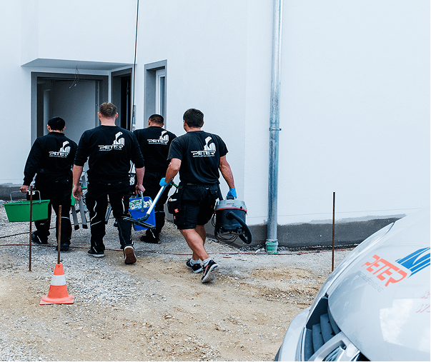 Wenn Baureinigung, dann Peter Gebäudereinigung!