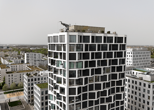 Wir verwenden umweltverträgliche Mittel und kümmern uns darum, Schmutzwasser aufzufangen und ordnungsgemäß aufzubereiten, damit Münchens Umgebung weiterhin lebenswert bleibt.